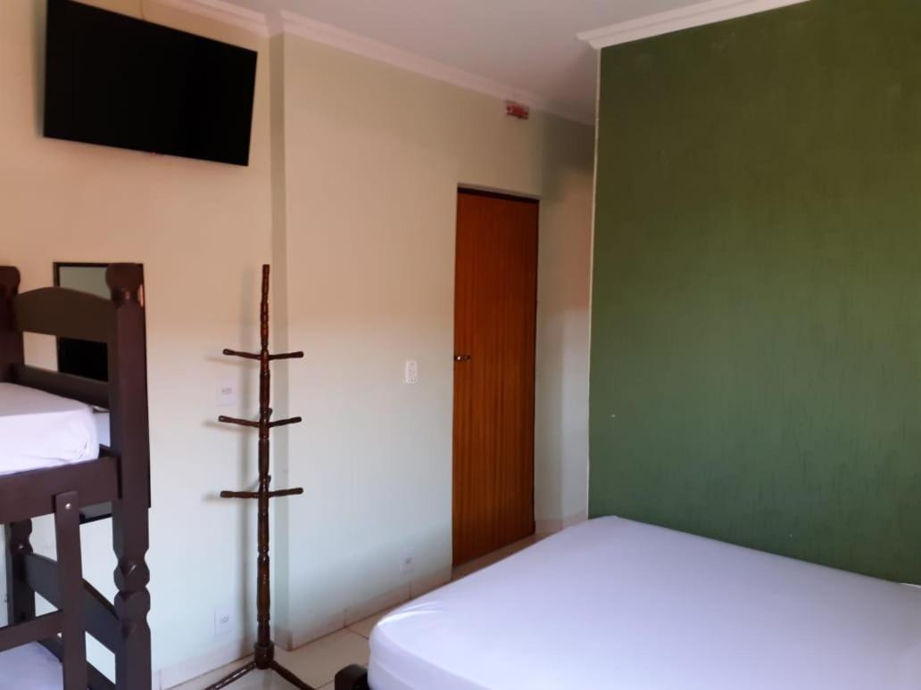 Pousada Menina Moca Olímpia Exterior foto
